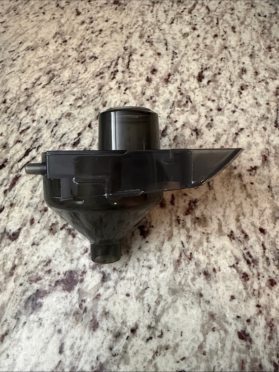 Baby Brezza Other - Baby Breeza replacement funnel (formula pro)